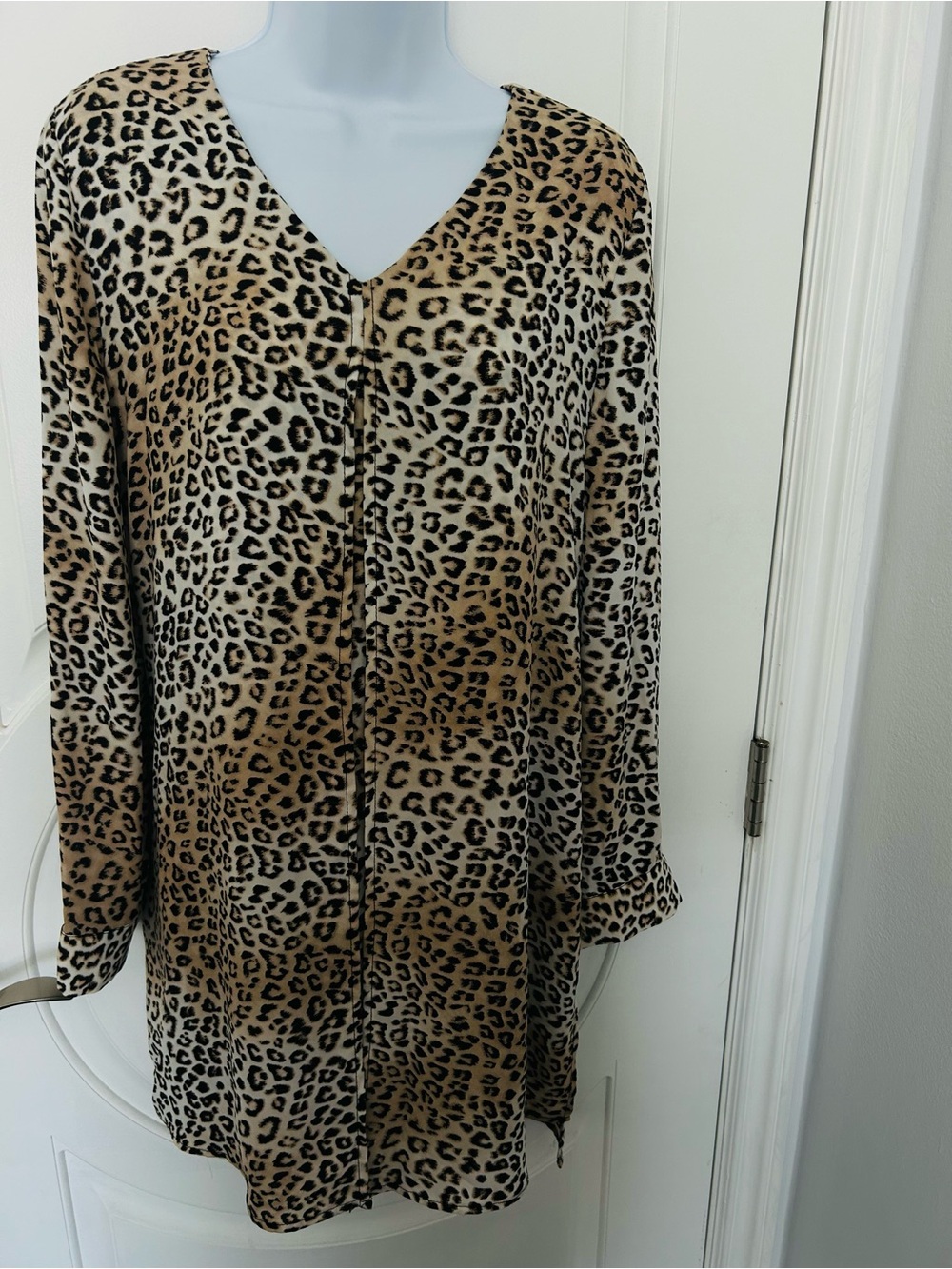 Chico's Leopard Print V-Neck Long Sleeve Dress - Tan & Black